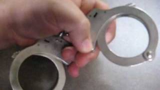 Basic Handcuffing [upl. by Malita]