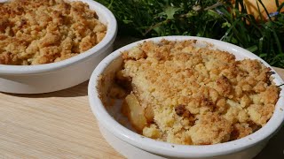 CRUMBLE AUX POMMES 🍎🍏 SANS GLUTEN DE CYRIL LIGNIAC [upl. by Akemal]