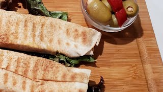 Recette de Panini viande hachée et avocat ساندويش بانيني سهل سريع التحضير بحشوة جديدة [upl. by Fachan643]