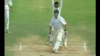 How to Bowl Good Line  Cricket [upl. by Atinod670]