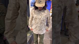 【NORRONA femund light Shirt M】メンズ フェムンド ライト シャツ モデル身長175cm体重65kg Camo Beige Lサイズ着用 [upl. by Nytsirk]