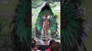 Impresionante penacho y traje de Pakal de Miss Universo México 😍🇲🇽 missuniverso [upl. by Bancroft]