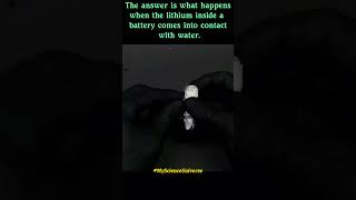 Lithium  H2O  Boom🔥  What happens if lithium comes into water physics interestingfacts fypシ゚ [upl. by Yerhcaz]