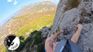 Arrampicata a Jerzu Sardegna  quotLeggende Metropolitanequot 6A  Falesia Isola del Tesoro [upl. by Nosloc]