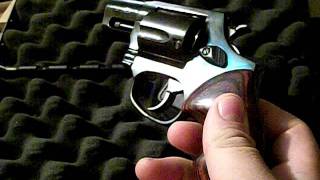 Taurus 357 Magnum Model 605 Rosewood Grips [upl. by Harutek910]