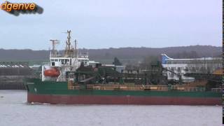 Suction Dredger Britannia Beaver leaving the Port Of Tilbury [upl. by Wesa]