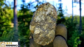 Finding Gold Bearing Quartz In Outcrops I Have Driven By 100 Times [upl. by Rebme]