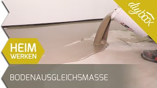 Selbstnivellierende Bodenausgleichsmasse richtig verarbeiten [upl. by Ahsieyk]