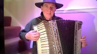 сусідко сусідко Ukrainian song played on a restored Scandalli Scott Wood accordion [upl. by Bega520]