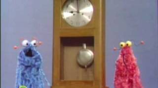 Sesame Street Martians Meet A Clock [upl. by Stromberg643]