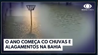 Cidade da Bahia acumula o maior volume de chuva no Brasil nos 2 primeiros dias do ano  Bora Brasil [upl. by Akila]