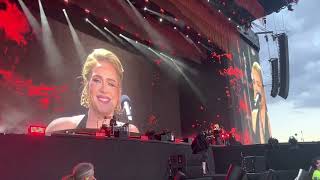 Adele Hyde Park 20220701 Skyfall adele [upl. by Enyamart]