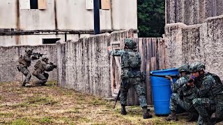 US Marines Together with the 438th Military Police Take Part in Combat Training  JRTC [upl. by Woodson]