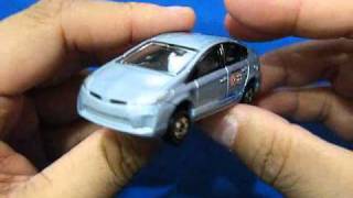 Tomica TOYOTA PLUG IN HYBRID PRIUS [upl. by Durwin]