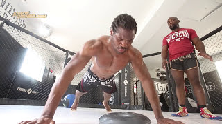 Entrainement de Francis NGANNOU avec Fernand Lopez [upl. by Retsehc]