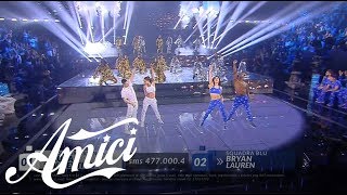 Amici 17  Squadra bianca Vs Squadra blu  Battle di ballo  V serale [upl. by Grof640]