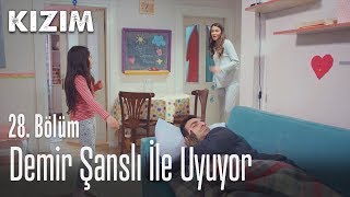 Demir Şanslı ile uyuyor  Kızım 28 Bölüm [upl. by Fuhrman214]