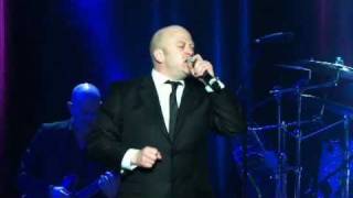 THE COMMITMENTS LIVE IN CONCERT  MIDNIGHT HOUR [upl. by Atterbury152]