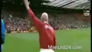 Sir Bobby Charlton taking penalties at Old Trafford during United Relief event May 01 2010 [upl. by Waylan412]