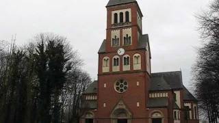 Papenburg Emsland Glocken der Katholische St Michaelkirche Plenum [upl. by Rehotsirhc228]