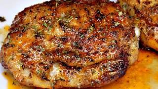 Juicy Baked Chicken Thigh in The Oven [upl. by Phaedra]