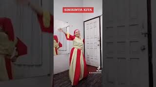 SINISINTA KITA  Ang sarap sayawin ng sariling atin folkdance dance mommyann shorts [upl. by Soracco629]