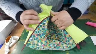 ASTUCCIO con 3 scomparti  DUE tecniche diverse Tutorial cucito creativo passo passo [upl. by Annaul]