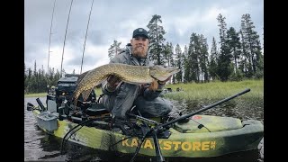 LÅNGA ARGA GÄDDOR FRÅN Arjeplog VLOG Kajakfiske i Norrland [upl. by Sidras235]