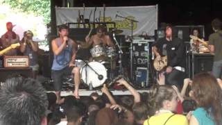 quotTurn Off The Lights Im Watching Back To The Futurequot Live at Mansfield Warped Tour [upl. by Kyred]