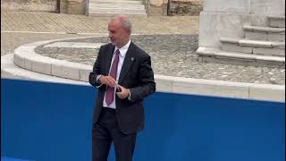 Momenti G7 Salute ad Ancona la cerimonia delle quotstrette di manoquot del ministro Schillaci alla Mole [upl. by Happ869]