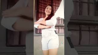 Banyo Queen TikTok Dance [upl. by Wonacott]