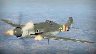 War Thunder Arcade Ta 152 C3  The Dark Horse [upl. by Ymereg]