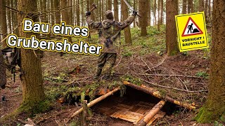 BAU EINES GRUBENSHELTER GRUBENHAUS  NaturBurschCraft [upl. by Neruat938]