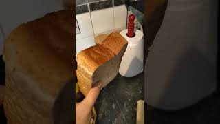 Unsliced bread its so glorious and thick aldi bread faulty bread [upl. by Flin]