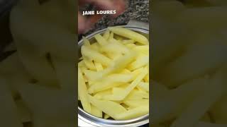 Batata Palito no Forno ou na air fryer Shorts [upl. by Huberman]