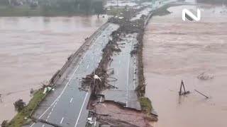 Balsa atinge ponte e rio Taquari alaga grande área veja imagens das cheias no RS [upl. by Akinet59]