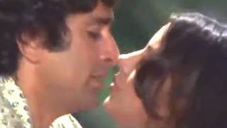 Aadhi Sachchi Aadhi Jhooti  Shabana Shashi Kapoor Lata Mohd Rafi Fakira Song [upl. by Nirad]