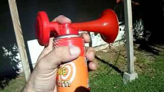 SUPER LOUD HAND HELD AIR HORN COMPRESSED AIR CAN TOY [upl. by Latnahc]