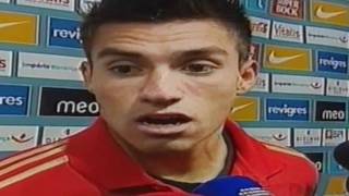 Reação de Nico Gaitan à arbitragem no Dragão  FC Porto 22 Benfica 2011 [upl. by Kcinomod181]