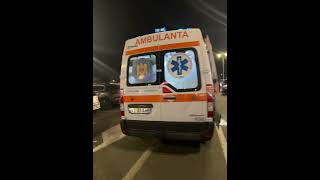 Incident în parcarea Shopping City Râmnicu Vâlcea Ambulanțe Poliție… [upl. by Peters]