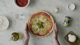 Pizza mit Pesto alla Genovese [upl. by Dick]