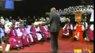 Pastor Donnie McClurkin  COGIC 104th Holy Convocation Official Day [upl. by Hcahsem304]