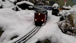 Gartenbahn FurkaBergstrecke Arosaexpress im Winter [upl. by Gimpel]