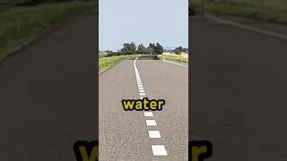 Waarom lijkt de weg NAT 💦 als het WARM is🤔💡 leren explainer feitjes warm interessant [upl. by Findley127]