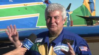 Astronauta Marcos Pontes convida para apresentação da Esquadrilha da Fumaça [upl. by Thorner]