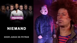 10 Niemand  Roel van Velzen amp Omri Tindal The Passion 2017  Leeuwarden [upl. by Nosral]