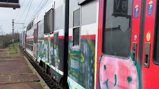 RERC Z20900Z8800 en gare de RungisWissousLaFraternelle [upl. by Sral]