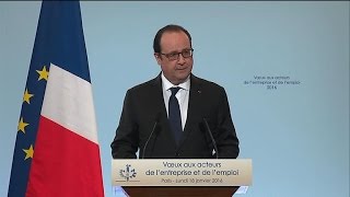 Hollande annonce une prime dembauche de 2000 euros pour les PME jusquà 13 Smic [upl. by Neelon]