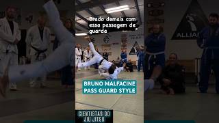 BRUNO MALFACINE PASSANDO GUARDA jiujitsuparatodos jiujitsubrasiloficial jiujitsubrasil [upl. by Wendolyn]