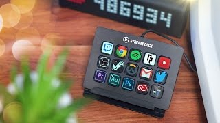 Elgato Stream Deck Unboxing amp First Look [upl. by Yroffej]